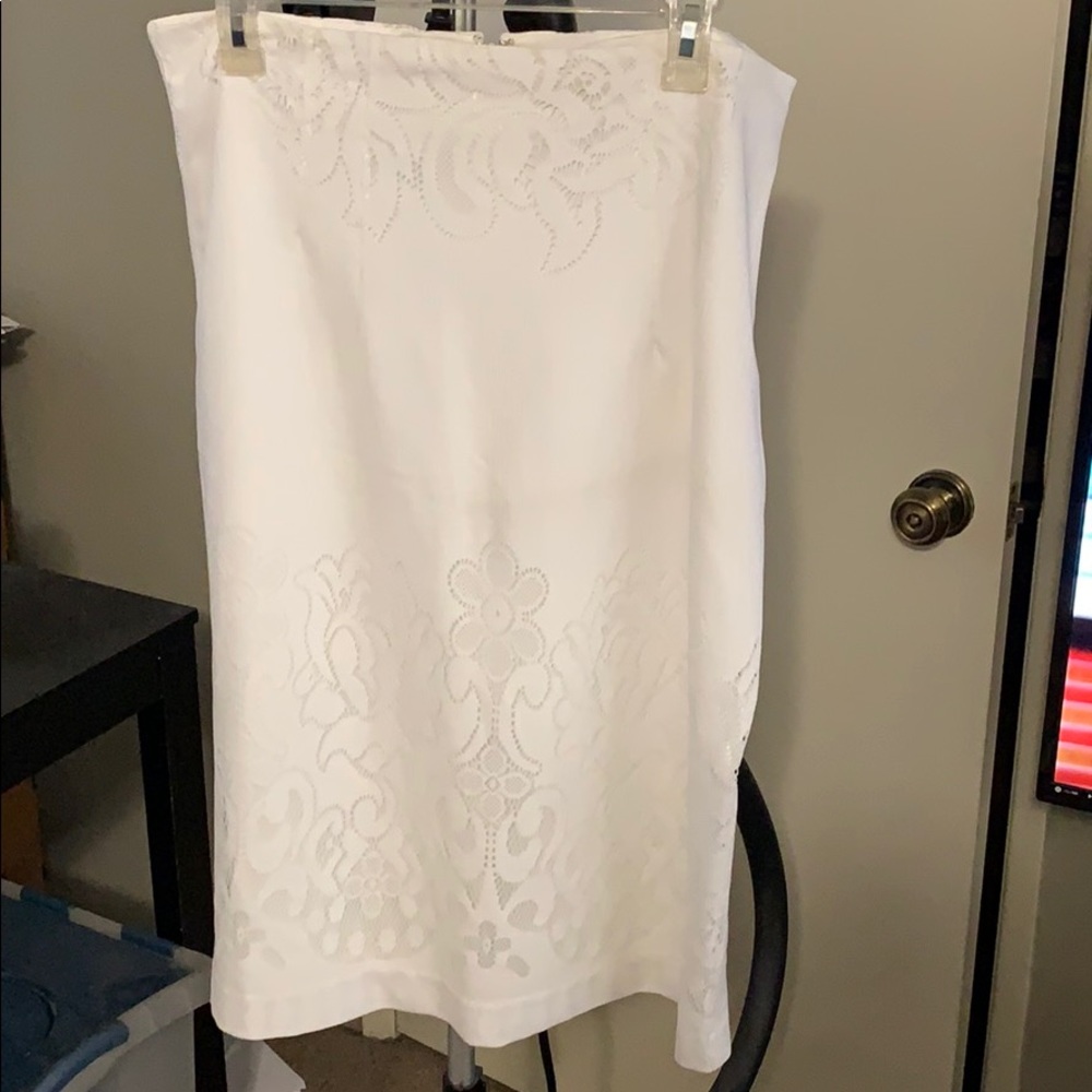 Paper White skirt
